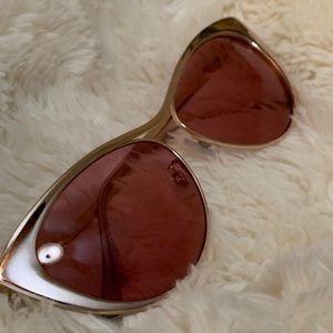 Retro Chic Sunglasses